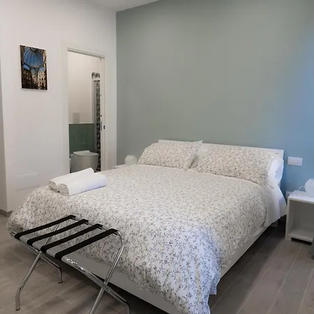 Dimora Cavour 4* Nápoles