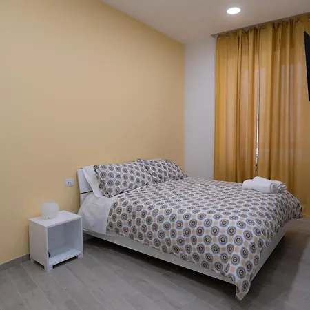 Dimora Cavour 4*